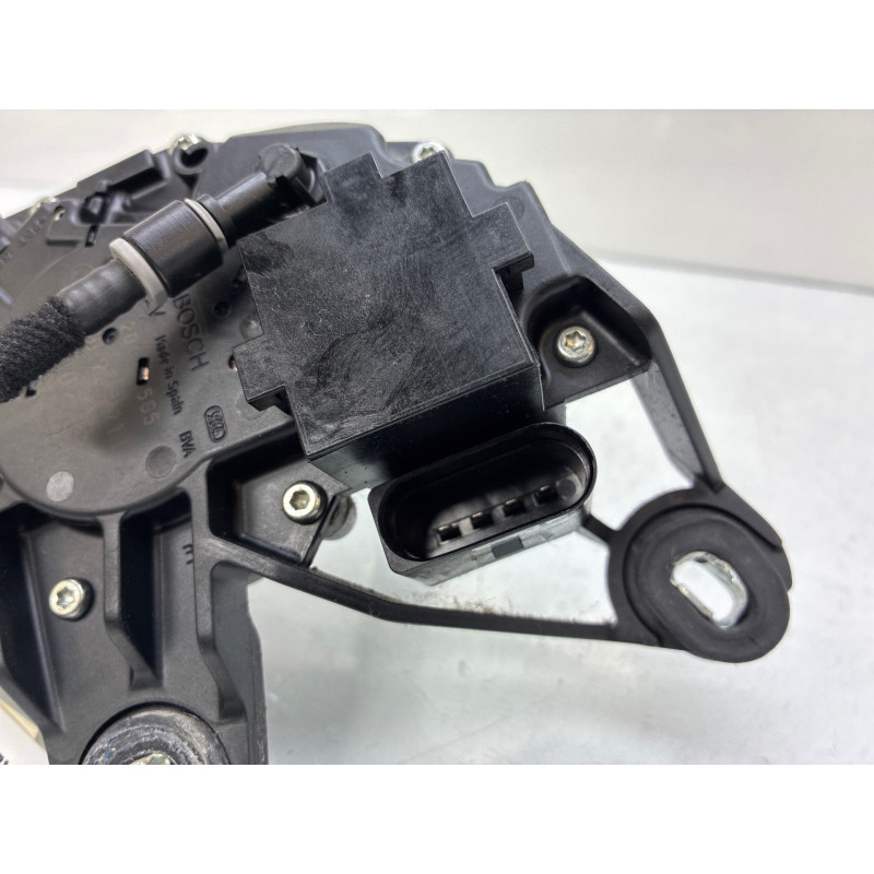 Moteur essuie glace arriere VOLKSWAGEN TOURAN 1 Photo n°4