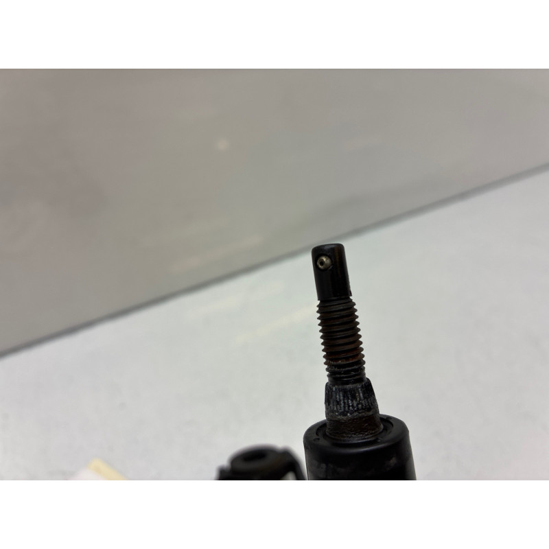 Moteur essuie glace arriere CITROEN BERLINGO 1 Photo n°3