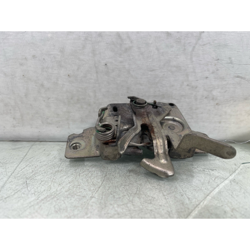 Fermeture de capot RENAULT CLIO 3 Photo n°2