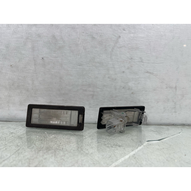 Eclairage de plaque RENAULT CLIO 3 Photo n°3