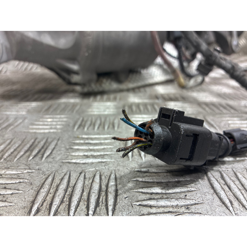Cremaillere assistee VOLKSWAGEN PASSAT 6 Photo n°6