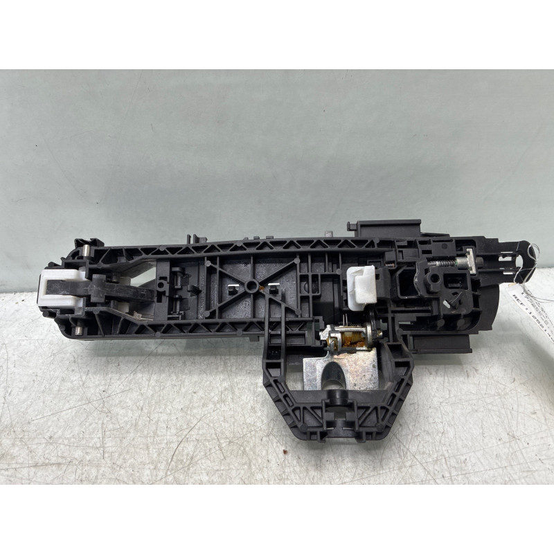Poignee porte arriere droit MERCEDES CLASSE A 176 Photo n°2