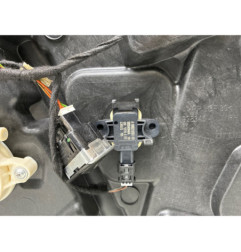 Leve vitre electrique avant droit MERCEDES CLASSE A 176