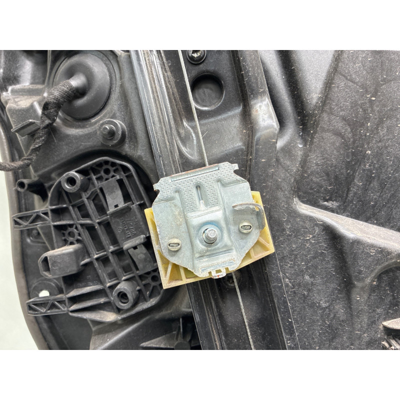 Leve vitre electrique avant droit MERCEDES CLASSE A 176 Photo n°14