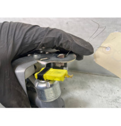 Pretensionneur de ceinture avant gauche PEUGEOT 107