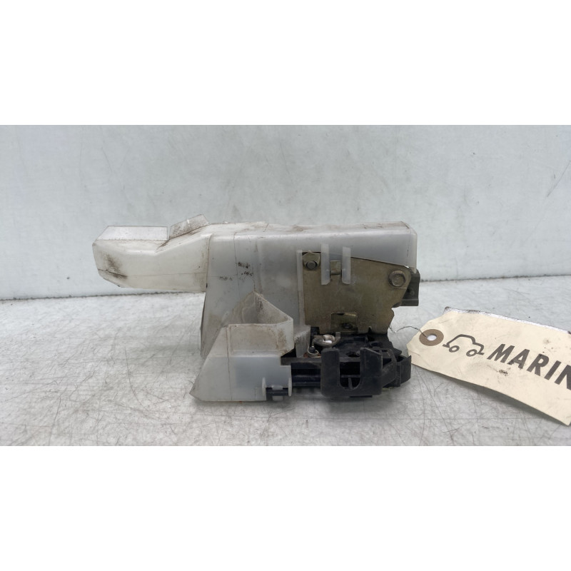 Serrure avant droit RENAULT CLIO 2 Photo n°1