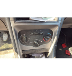 Serrure avant droit PEUGEOT 307