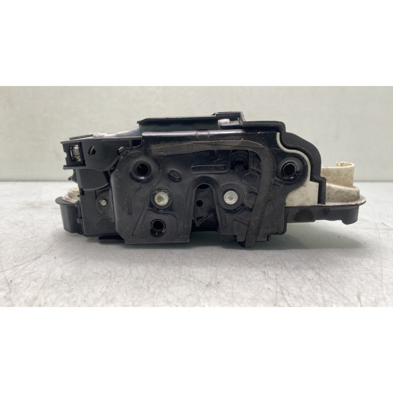 Serrure avant gauche VOLKSWAGEN GOLF 7 Photo n°4