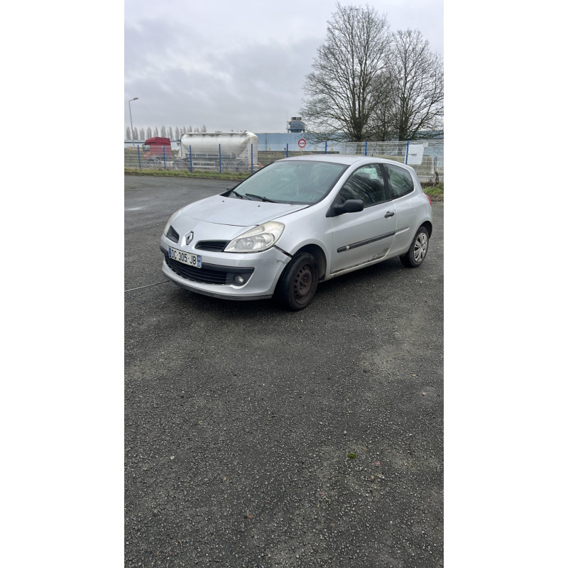 Serrure avant gauche RENAULT CLIO 3 Photo n°6