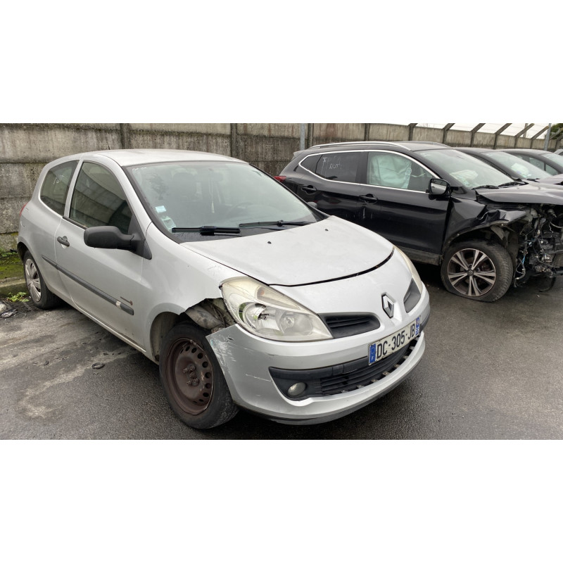 Serrure avant gauche RENAULT CLIO 3 Photo n°17