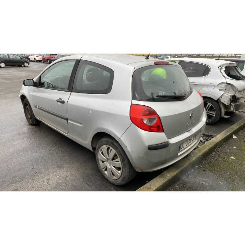 Serrure avant gauche RENAULT CLIO 3 Photo n°19