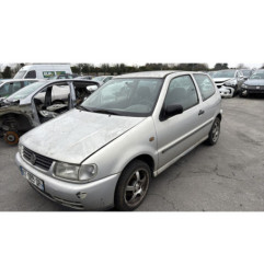 Serrure avant droit VOLKSWAGEN POLO 3