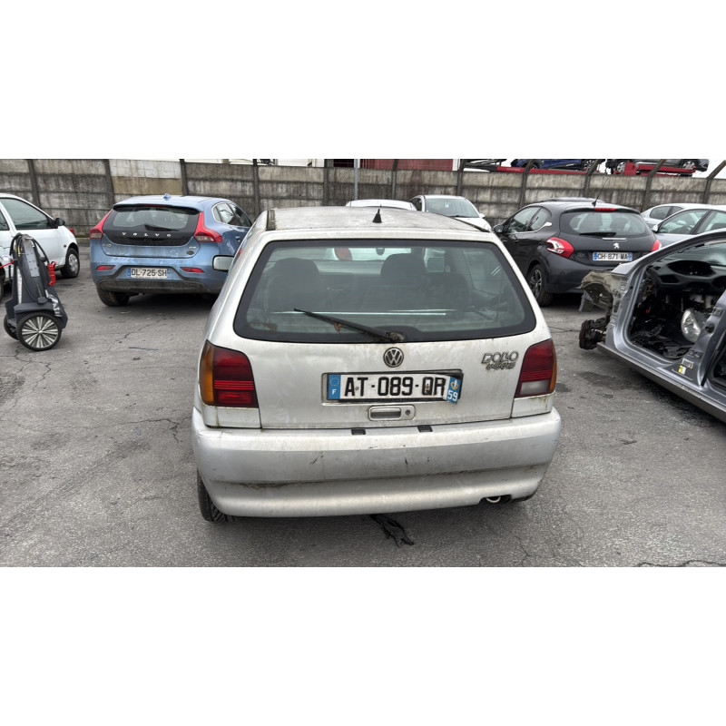 Serrure avant droit VOLKSWAGEN POLO 3 Photo n°9