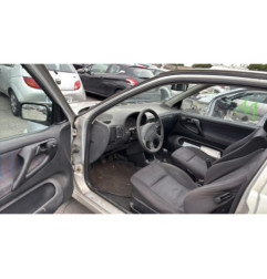 Serrure avant droit VOLKSWAGEN POLO 3