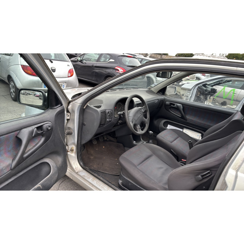 Serrure avant droit VOLKSWAGEN POLO 3 Photo n°13