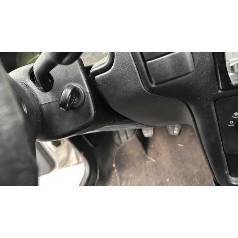 Serrure avant droit VOLKSWAGEN POLO 3 Photo n°18