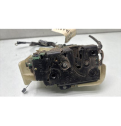 Serrure avant gauche VOLKSWAGEN PASSAT 4
