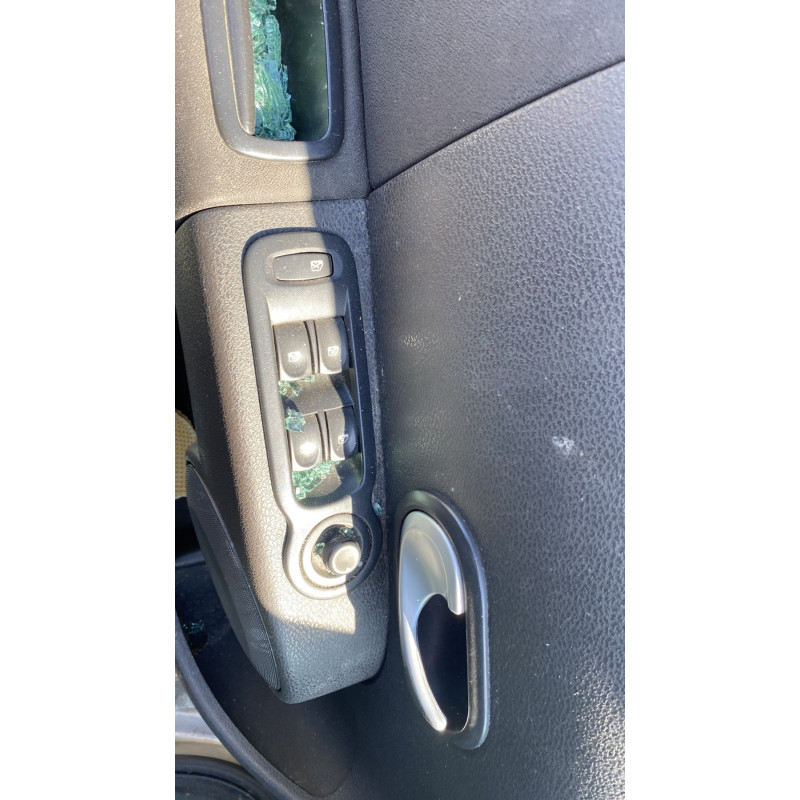 Serrure avant droit RENAULT GRAND MODUS Photo n°14