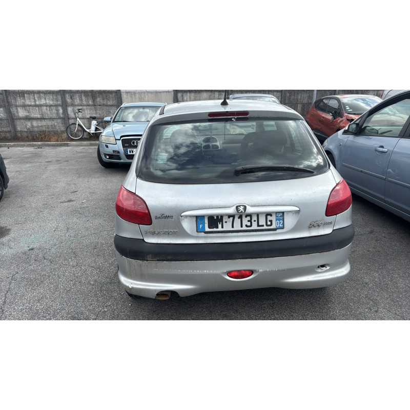 Serrure avant gauche PEUGEOT 206 Photo n°8