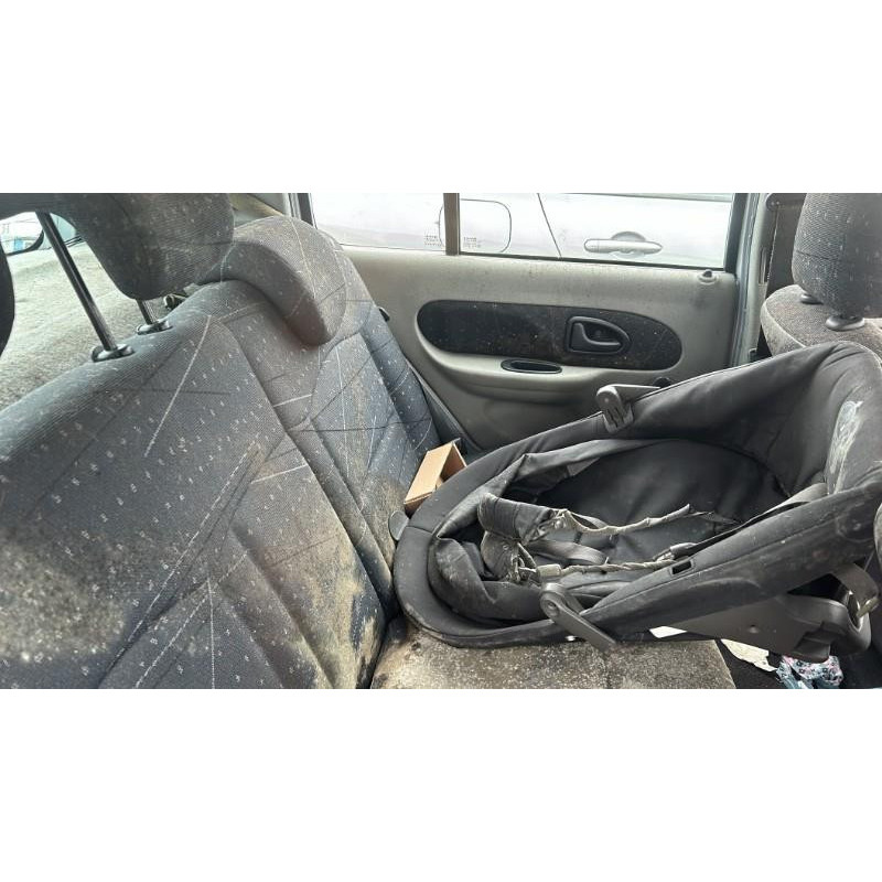 Serrure avant gauche RENAULT CLIO 2 Photo n°13