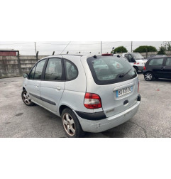 Serrure avant droit RENAULT SCENIC 1
