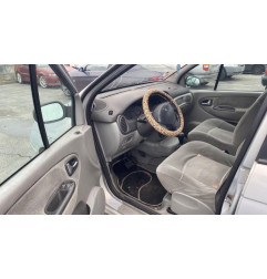 Serrure avant droit RENAULT SCENIC 1
