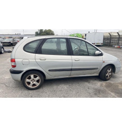 Serrure avant droit RENAULT SCENIC 1
