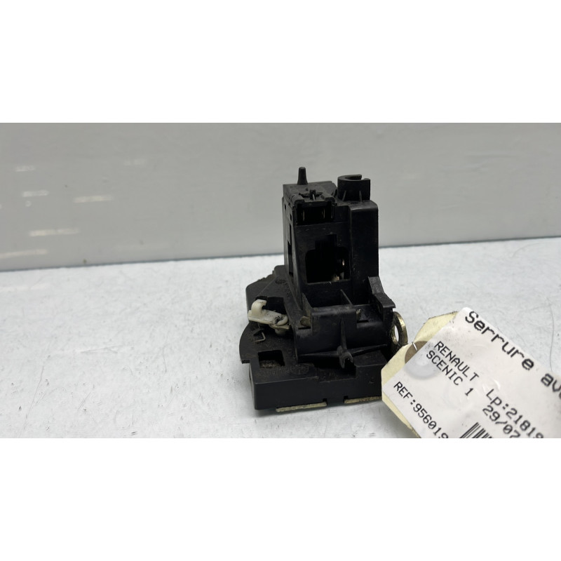 Serrure avant droit RENAULT SCENIC 1 Photo n°4