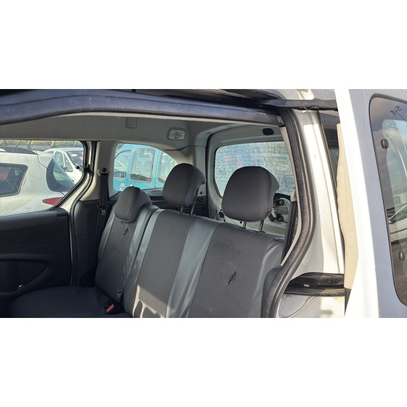 Serrure avant droit PEUGEOT PARTNER 2 Photo n°16