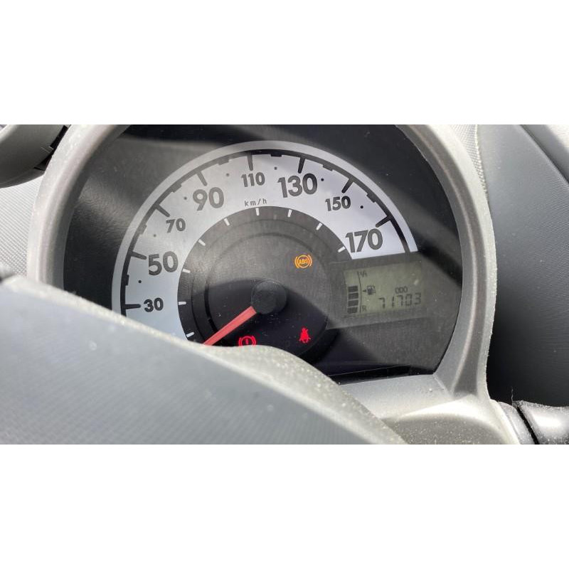 Serrure avant droit PEUGEOT 107 Photo n°8