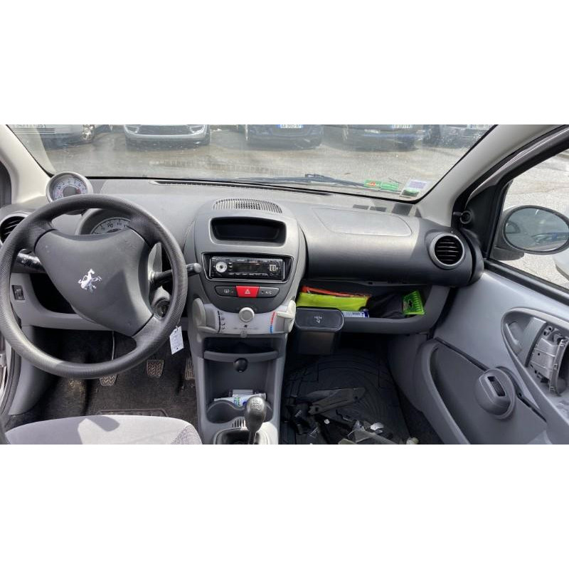 Serrure avant droit PEUGEOT 107 Photo n°12