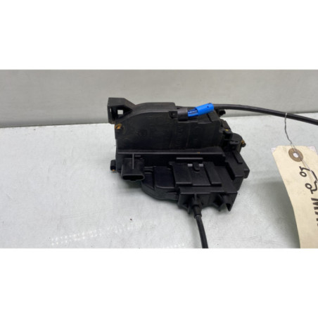 Serrure avant droit RENAULT MEGANE 3