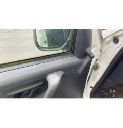 Serrure avant droit PEUGEOT PARTNER 1