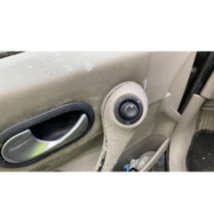Serrure avant droit RENAULT MEGANE 2