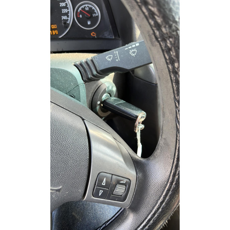 Serrure avant droit OPEL VECTRA C Photo n°13