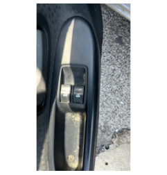 Serrure avant droit RENAULT CLIO 2 CAMPUS