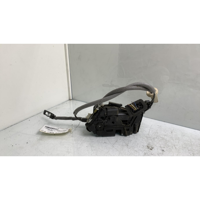 Serrure avant droit VOLKSWAGEN GOLF 7 Photo n°3