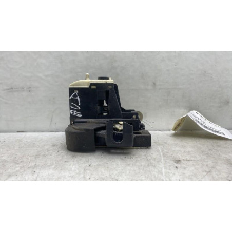Serrure avant droit RENAULT CLIO 2 Photo n°1