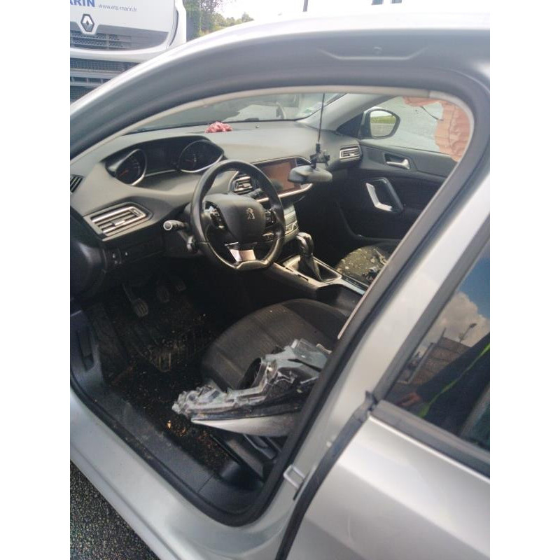 Serrure avant droit PEUGEOT 308 2 SW Photo n°4