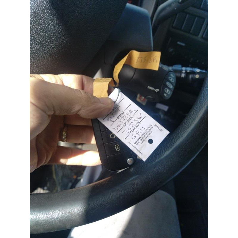 Serrure avant droit PEUGEOT 308 2 SW Photo n°6