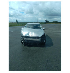 Serrure avant droit PEUGEOT 308 2 SW