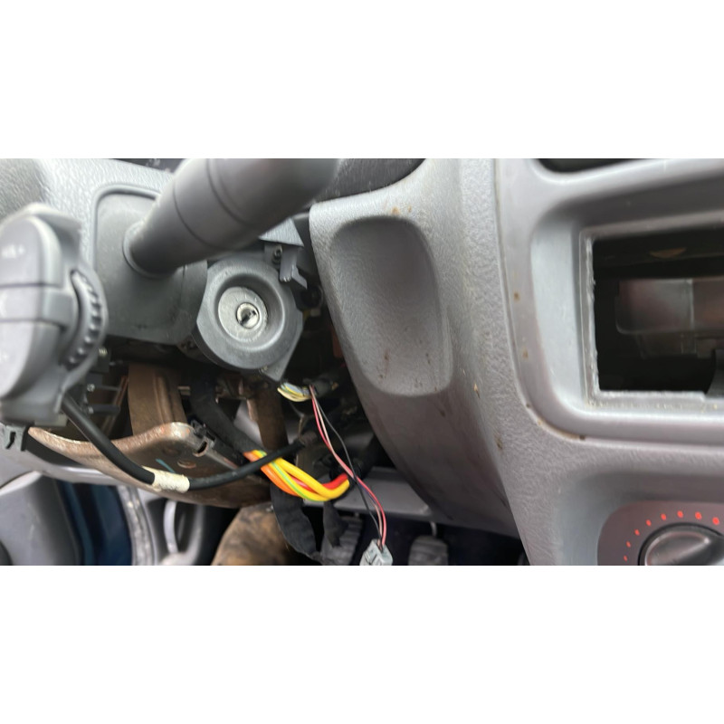 Serrure avant gauche RENAULT CLIO 2 Photo n°11