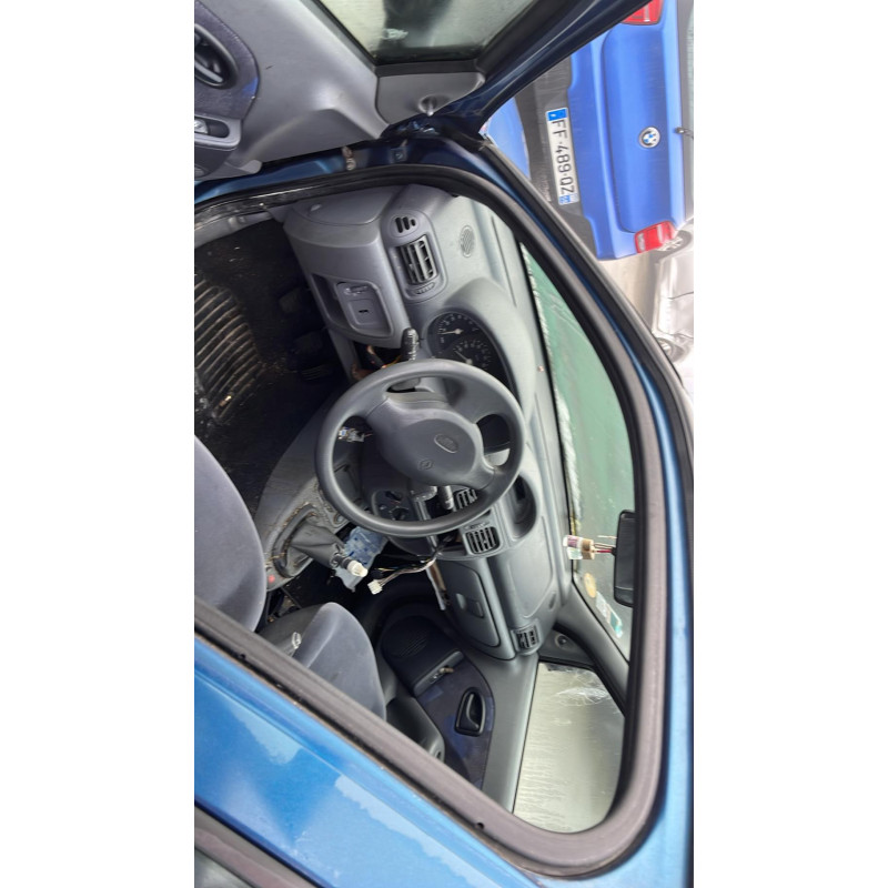Serrure avant gauche RENAULT CLIO 2 Photo n°15
