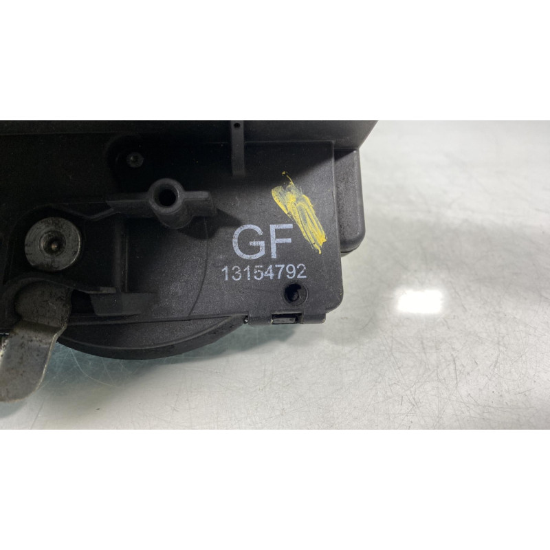 Serrure avant droit OPEL MERIVA A Photo n°9