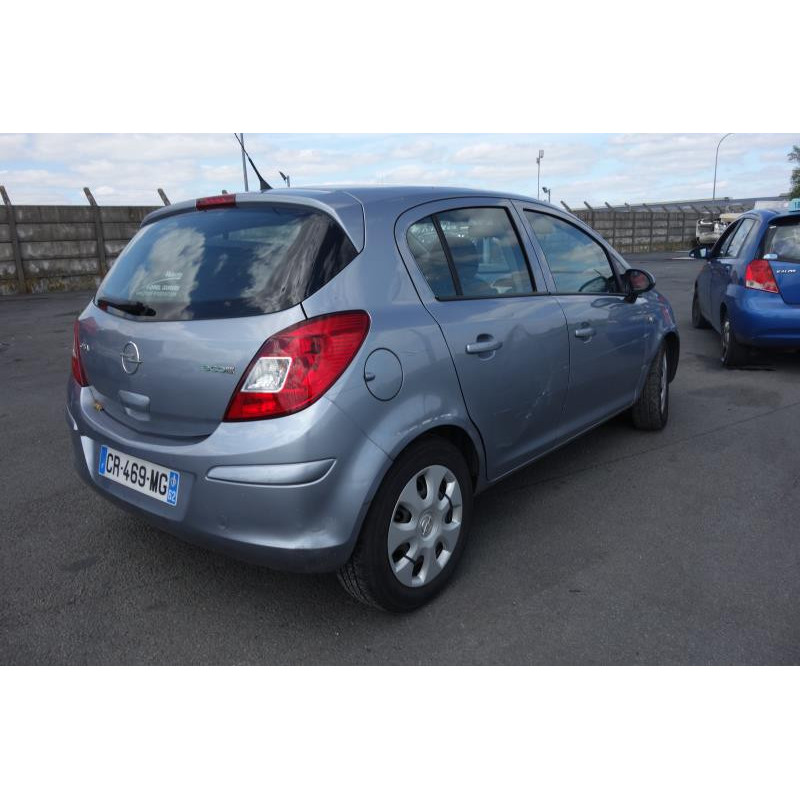 Serrure avant droit OPEL CORSA D Photo n°17