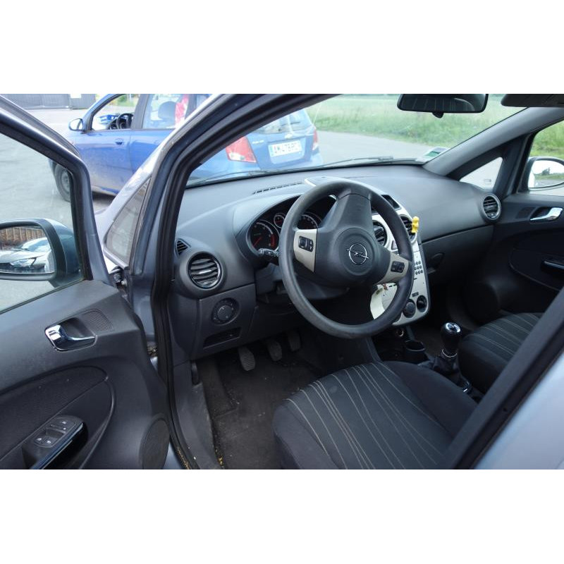 Serrure avant droit OPEL CORSA D Photo n°19