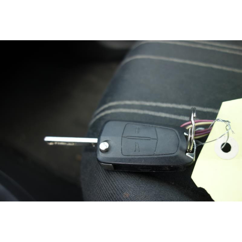Serrure avant droit OPEL CORSA D Photo n°24