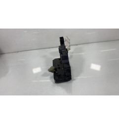 Serrure avant droit OPEL CORSA D