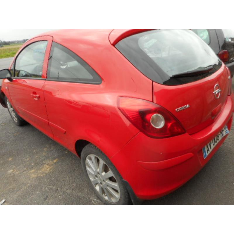 Serrure avant droit OPEL CORSA D Photo n°14