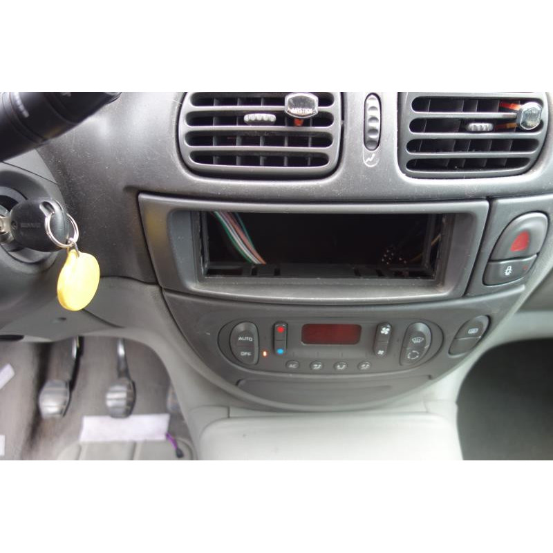 Serrure avant droit RENAULT SCENIC 1 Photo n°16